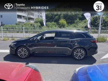 Photo 13 du bon plan TOYOTA Corolla Touring Spt 1.8 140ch Design MY24 occasion à 28490 €