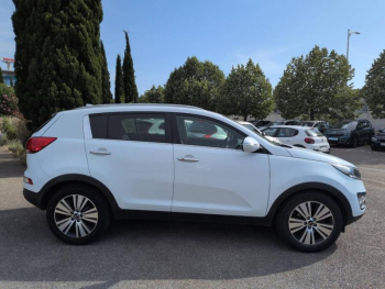 Photo 8 du bon plan KIA Sportage 1.7 CRDi 115ch ISG Style 4X2 occasion à 7980 €