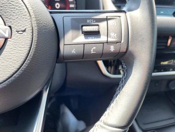 Photo 11 du bon plan NISSAN Qashqai e-POWER 190ch N-Connecta occasion à 24990 €