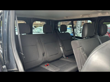 Photo 21 du bon plan NISSAN Primastar Combi L2H1 3t0 2.0 dCi 150ch Acenta DCT GSR2B occasion à 34990 €