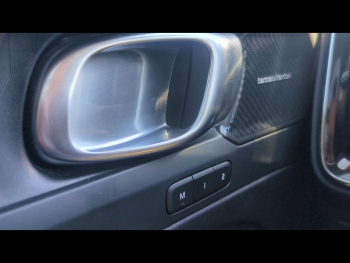 Photo 24 du bon plan VOLVO XC40 T5 Recharge 180 + 82ch Ultimate DCT 7 occasion à 29990 €
