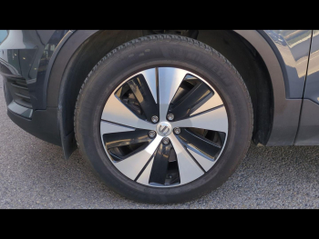 Photo 21 du bon plan VOLVO XC40 T4 Recharge 129 + 82ch Inscription Business DCT 7 occasion à 23990 €