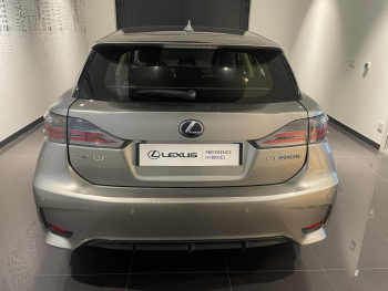 Photo 5 du bon plan LEXUS CT 200h Pack Business occasion à 15990 €