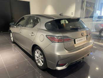 Photo 6 du bon plan LEXUS CT 200h Pack Business occasion à 15990 €