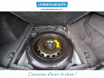 Photo 14 du bon plan JAGUAR F-Pace 2.0D 180ch Prestige AWD BVA8 occasion à 14890 €
