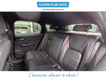 Photo 19 du bon plan JAGUAR F-Pace 2.0D 180ch Prestige AWD BVA8 occasion à 14890 €