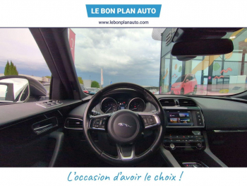 Photo 25 du bon plan JAGUAR F-Pace 2.0D 180ch Prestige AWD BVA8 occasion à 14890 €