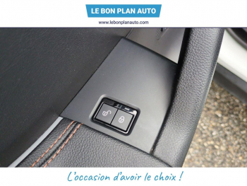 Photo 33 du bon plan JAGUAR F-Pace 2.0D 180ch Prestige AWD BVA8 occasion à 14890 €