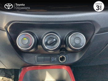 Photo 21 du bon plan TOYOTA Aygo X 1.0 VVT-i 72ch Design MY24 occasion à 15900 €