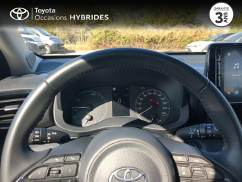 Photo 13 du bon plan TOYOTA Yaris 116h Dynamic Business  5p MC24 occasion à 19990 €