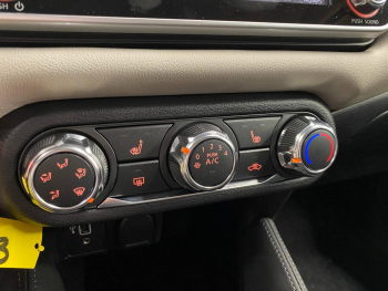 Photo 10 du bon plan NISSAN Micra 1.0 IG-T 100ch N-TEC 2020 occasion à 12990 €