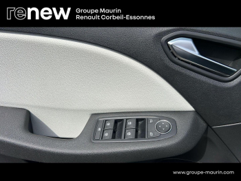 Photo 13 du bon plan RENAULT Clio 1.6 E-Tech 145ch full hybrid Techno occasion à 18970 €