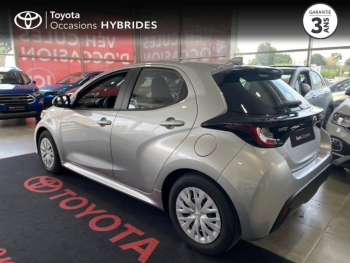 Photo 11 du bon plan TOYOTA Yaris 116h Dynamic Business 5p + Programme Beyond Zero Academy MY22 occasion à 16990 €