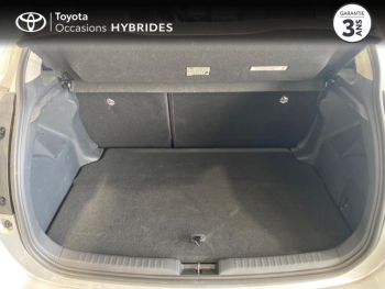 Photo 14 du bon plan TOYOTA Yaris 116h Dynamic Business 5p + Programme Beyond Zero Academy MY22 occasion à 16990 €