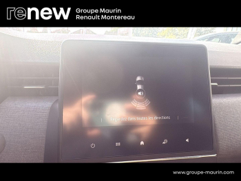 Photo 35 du bon plan RENAULT Clio 1.0 TCe 100ch Evolution GPL occasion à 15190 €