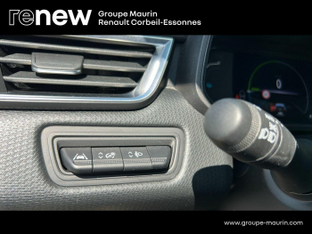 Photo 12 du bon plan RENAULT Clio 1.6 E-Tech hybride 140ch Business -21N occasion à 14790 €