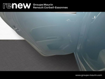 Photo 16 du bon plan RENAULT Clio 1.6 E-Tech hybride 140ch Business -21N occasion à 14790 €