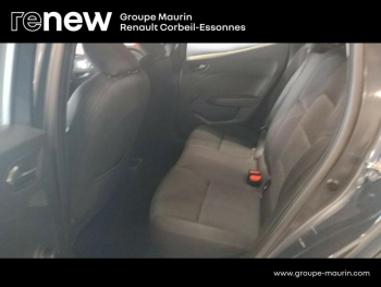 Photo 17 du bon plan RENAULT Clio 1.6 E-Tech hybride 140ch Business -21N occasion à 14790 €