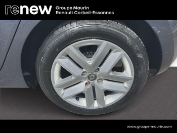 Photo 9 du bon plan RENAULT Clio 1.0 TCe 90ch Business -21N occasion à 13770 €