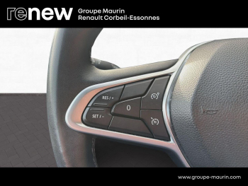 Photo 21 du bon plan RENAULT Clio 1.6 E-Tech hybride 145ch Techno occasion à 17470 €
