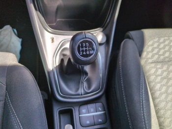 Photo 11 du bon plan FORD Puma 1.0 Flexifuel 125ch S&S mHEV Titanium occasion à 18690 €