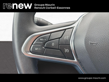 Photo 16 du bon plan RENAULT Captur 1.5 Blue dCi 95ch Zen occasion à 14860 €