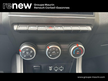 Photo 20 du bon plan RENAULT Captur 1.5 Blue dCi 95ch Zen occasion à 14860 €