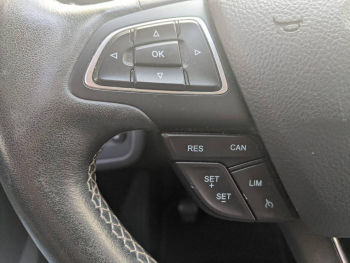 Photo 21 du bon plan FORD Kuga 1.5 Flexifuel-E85 150ch Stop&Start Vignale 170g 4x2 Euro6.2 occasion à 18490 €