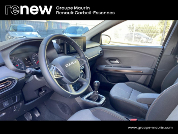 Photo 9 du bon plan DACIA Sandero 1.0 ECO-G 100ch Stepway Extreme + occasion à 14930 €