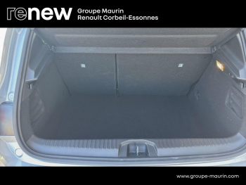 Photo 15 du bon plan RENAULT Clio 1.6 E-Tech hybride 145ch Techno occasion à 17380 €