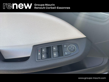 Photo 20 du bon plan RENAULT Clio 1.6 E-Tech hybride 145ch Techno occasion à 17380 €