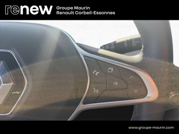 Photo 22 du bon plan RENAULT Clio 1.6 E-Tech hybride 145ch Techno occasion à 17380 €