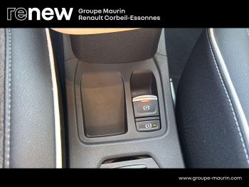 Photo 28 du bon plan RENAULT Clio 1.6 E-Tech hybride 145ch Techno occasion à 17380 €
