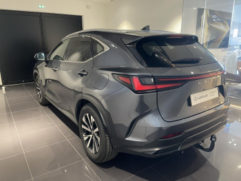 Photo 6 du bon plan LEXUS NX 450h+ Executive 4WD MY24 occasion à 39990 €