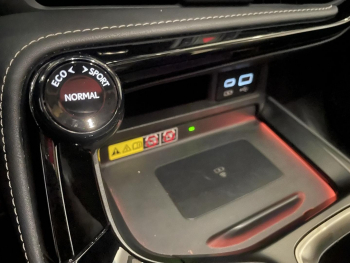 Photo 25 du bon plan LEXUS NX 450h+ Executive 4WD MY24 occasion à 39990 €