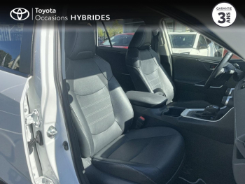 Photo 6 du bon plan TOYOTA RAV4 2.5 Hybride 218ch Lounge 2WD MY22 occasion à 35990 €