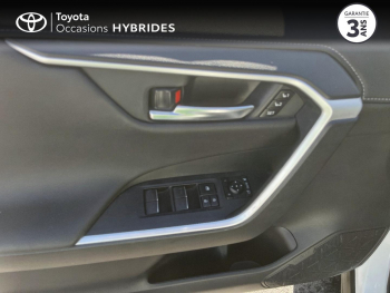 Photo 22 du bon plan TOYOTA RAV4 2.5 Hybride 218ch Lounge 2WD MY22 occasion à 35990 €