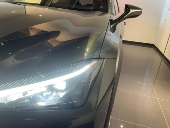 Photo 10 du bon plan LEXUS UX 250h F SPORT Design 2WD occasion à 28990 €