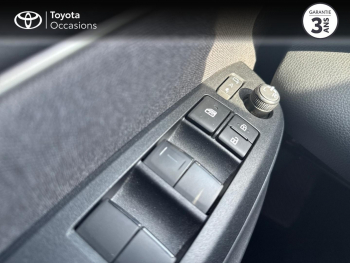 Photo 22 du bon plan TOYOTA Yaris Cross 116h Design MY22 occasion à 21990 €