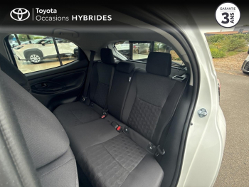 Photo 12 du bon plan TOYOTA Yaris 116h Design 5p MY25 occasion à 23990 €