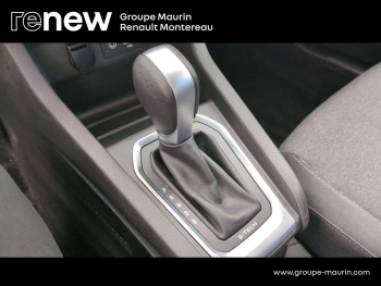 Photo 24 du bon plan RENAULT Clio 1.6 E-Tech 140ch Business -21 occasion à 12290 €