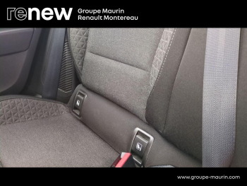 Photo 27 du bon plan RENAULT Clio 1.6 E-Tech 140ch Business -21 occasion à 12290 €