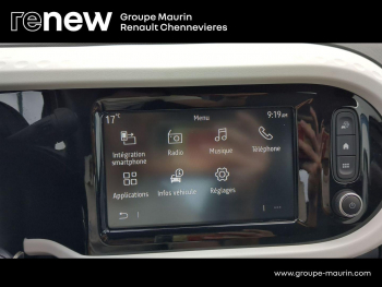 Photo 41 du bon plan RENAULT Twingo E-Tech Electric Equilibre R80 Achat Intégral occasion à 12990 €