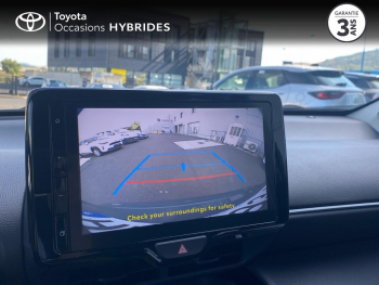 Photo 15 du bon plan TOYOTA Yaris Cross 116h Dynamic Business + Programme Toyota Experience MC26 occasion à 26990 €