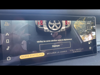 Photo 21 du bon plan LAND-ROVER Defender 90 3.0 D250 Hard Top SE occasion à 59990 €