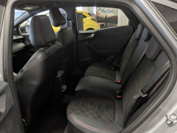 Photo 10 du bon plan FORD Puma 1.0 EcoBoost Hybrid 125ch ST-Line X S&S Powershift occasion à 27799 €
