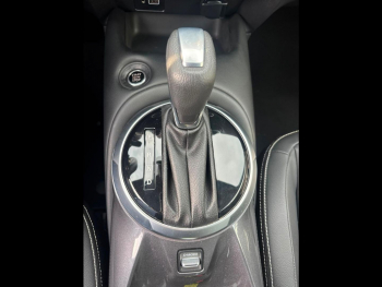 Photo 17 du bon plan NISSAN Juke 1.0 DIG-T 114ch Tekna DCT 2023 occasion à 19500 €