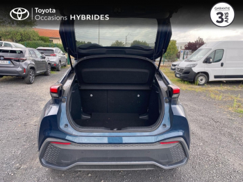 Photo 10 du bon plan TOYOTA C-HR 1.8 Hybride 140ch Design MY25 occasion à 26990 €