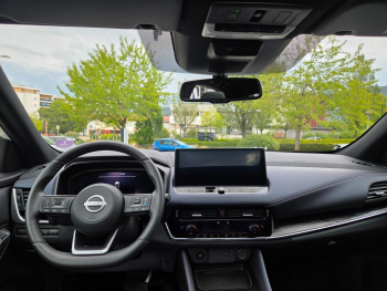 Photo 3 du bon plan NISSAN Qashqai e-POWER 190ch Tekna occasion à 29790 €