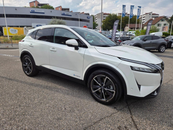 Photo 16 du bon plan NISSAN Qashqai e-POWER 190ch Tekna occasion à 29790 €